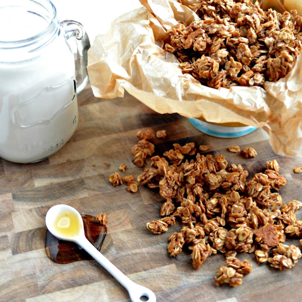 Cinnamon-Almond Granola