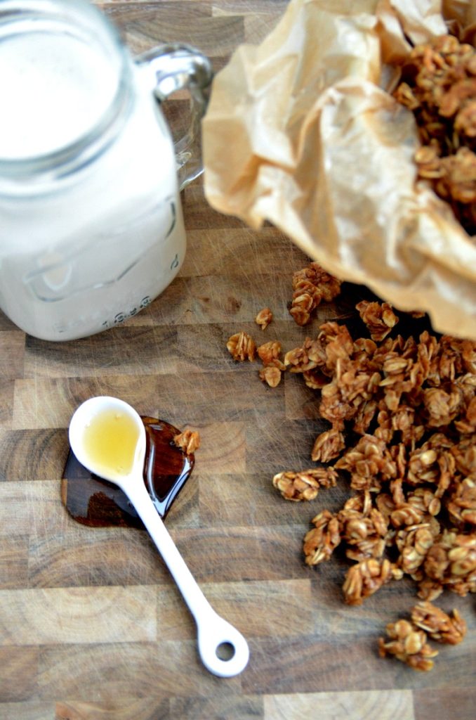 Cinnamon-Almond Granola