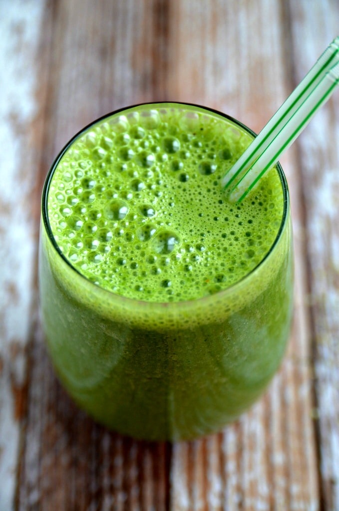 Mean Green Kale Smoothie - Blissful Basil