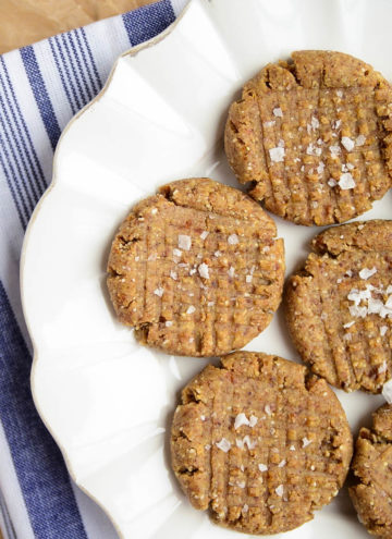 Raw Almond Butter Cookies