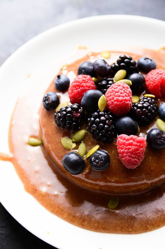 Caramel & Vanilla Cheesecake with Fresh Berries Vegan, GlutenFree