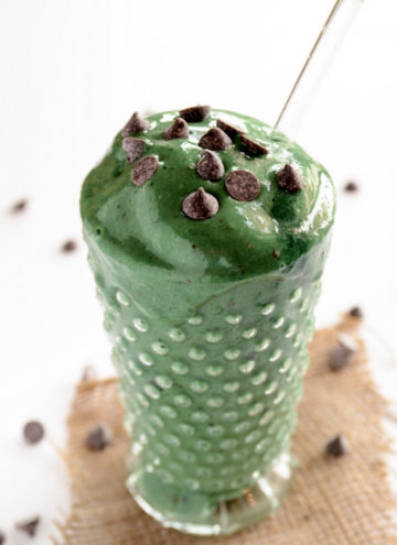 Mint Chip Superfood Smoothie