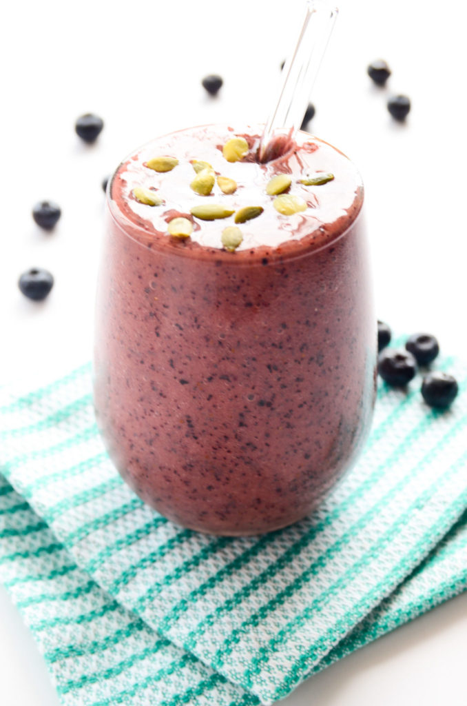 Blueberry and Mango Immune-Boosting Smoothie