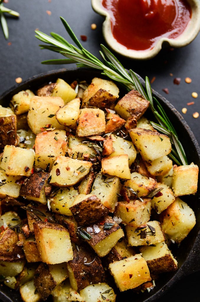 Crispy Vegan Breakfast Potatoes with Garlic-Herb Oil