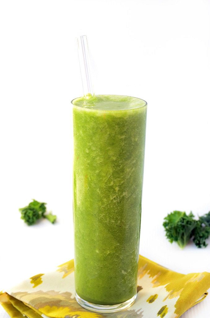 Fresh + Frothy Pineapple-Cilantro Smoothie