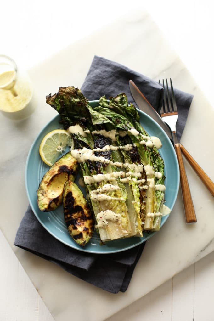 Grilled Avocado and Romaine Caesar Salad | A vegan and gluten-free summer salad!