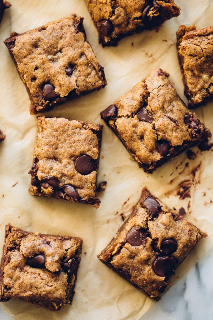 Almond Butter Oatmeal Chocolate Chip Cookie Bars | Vegan, Gluten-Free