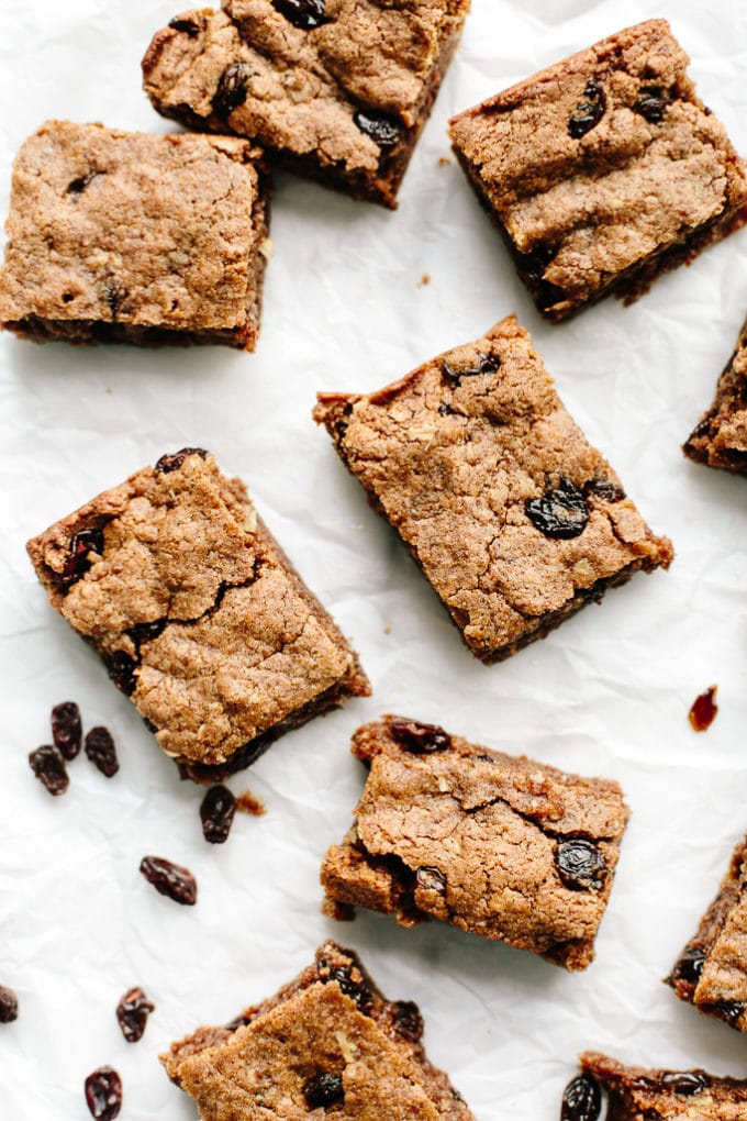 Vegan & Gluten-Free Oatmeal Raisin Cookie Bars