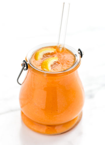 Uplifting Mango, Carrot & Ginger Smoothie