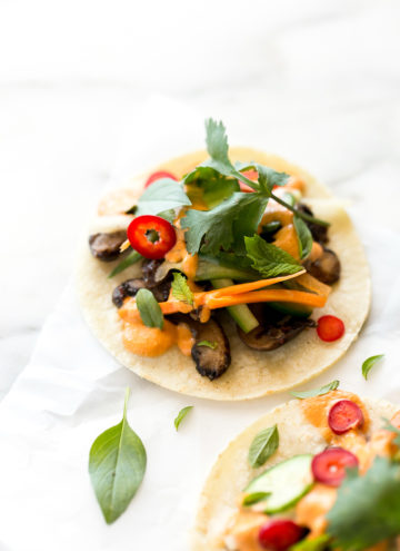 Shiitake Bahn Mi Tacos with Smoky Sriracha Cashew Aioli| Vegan