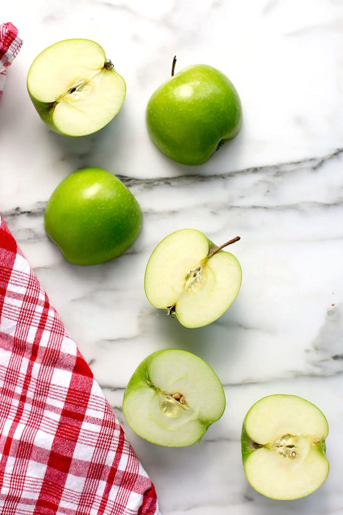 Caramel Apple Pie Chia Seed Pudding Parfait (Vegan)