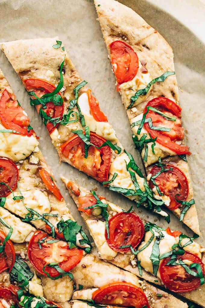 Vegan Caprese Pizza thumbnail
