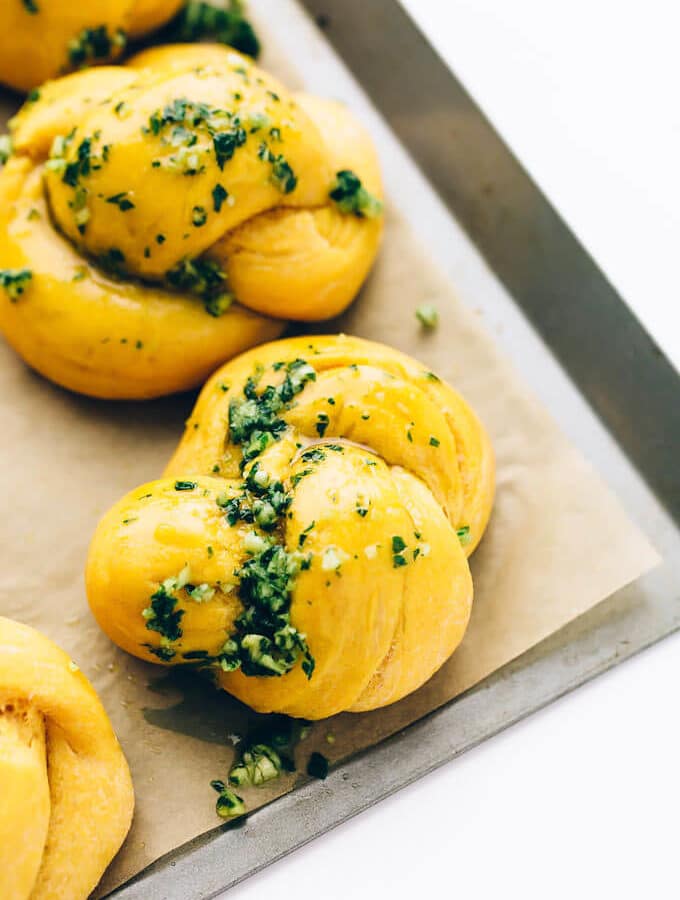 Vegan Sweet Potato Spelt Garlic Knots