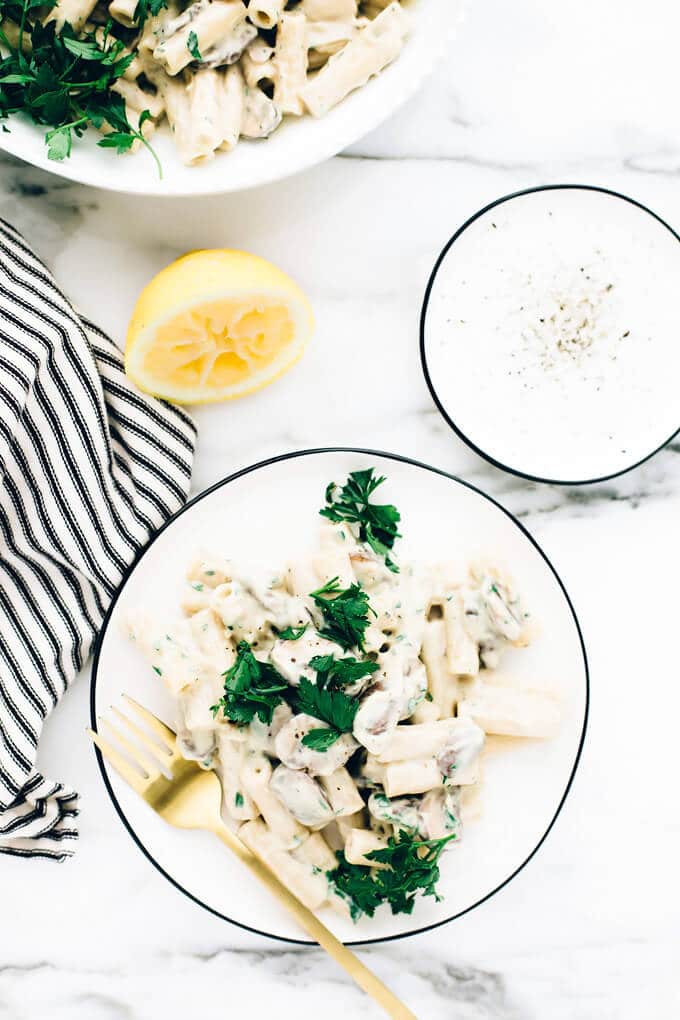 Creamy Vegan Garlic Mushroom Pasta