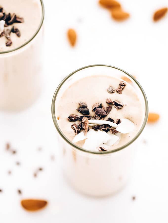 Vanilla-Almond Coconut Nib Chip Shake