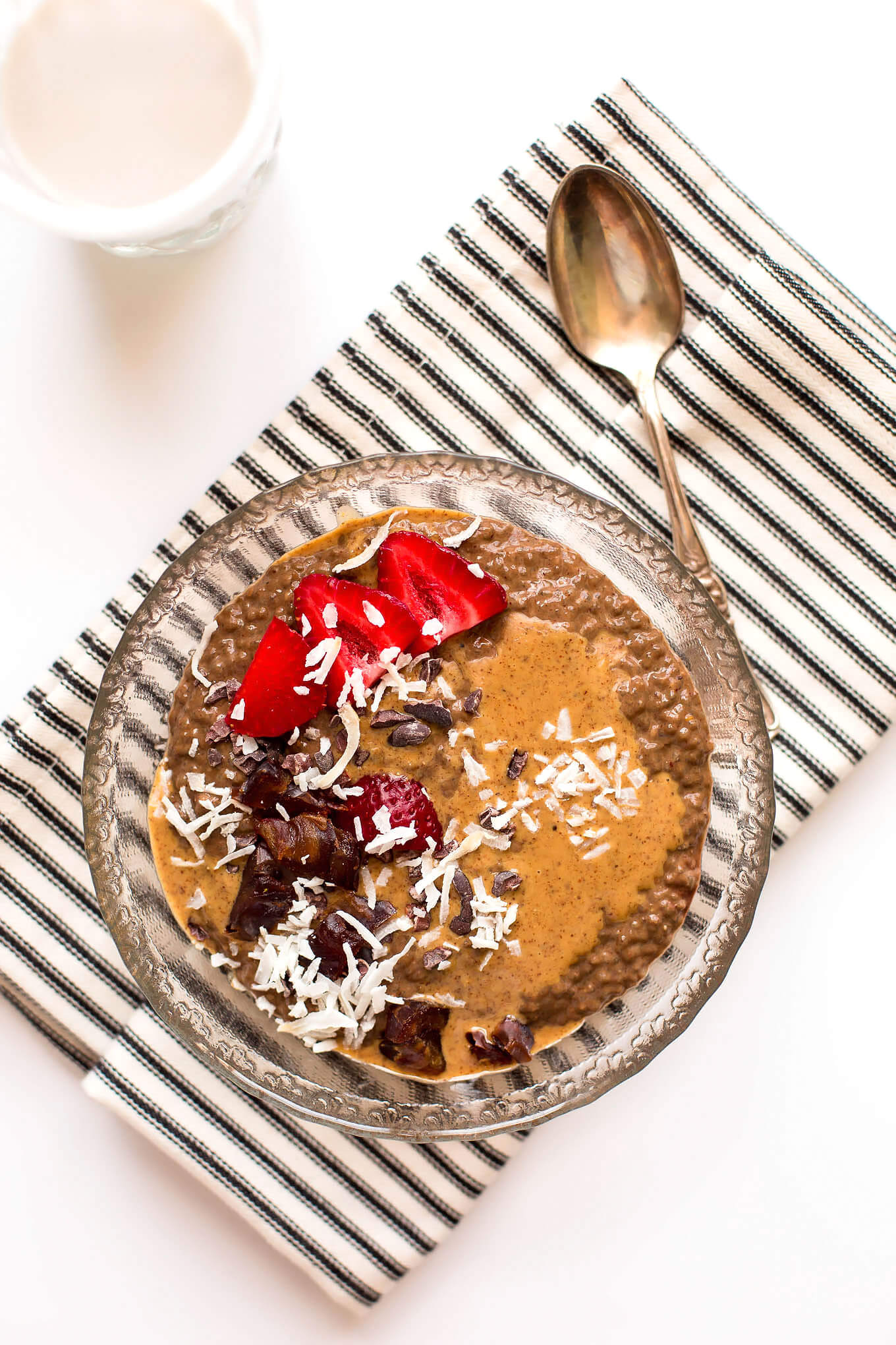 Secretly Green Almond Butter Chocolate Chia Pudding