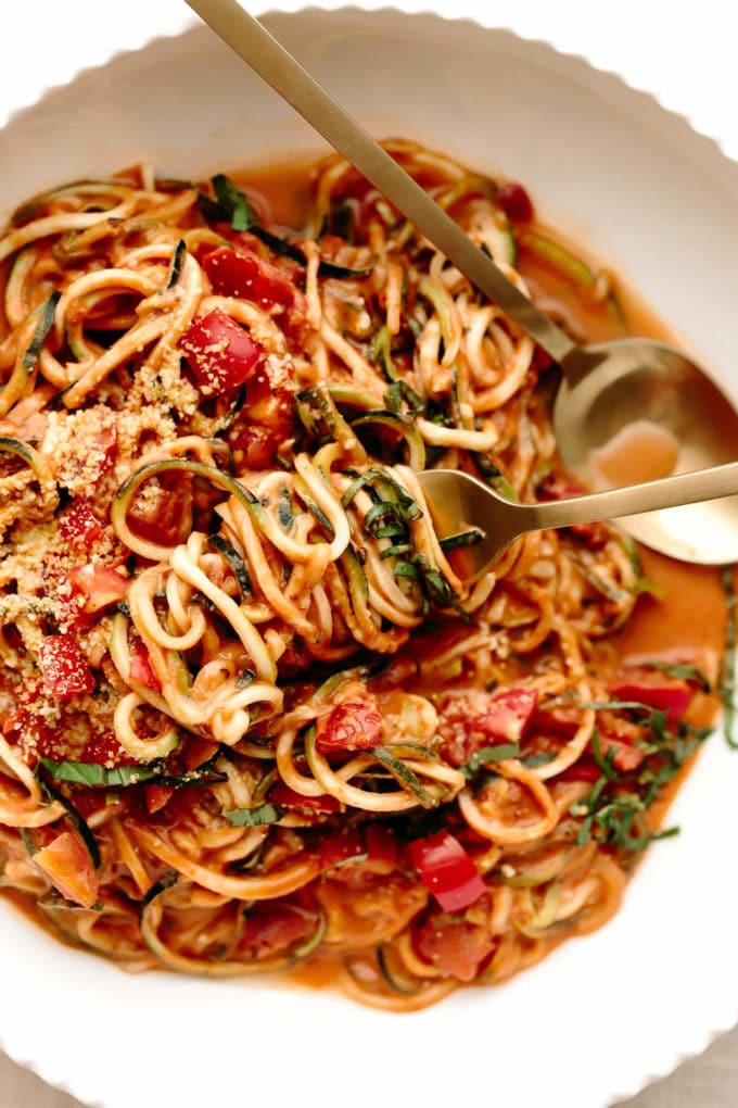 Favorite 15-Minute Zoodles Marinara