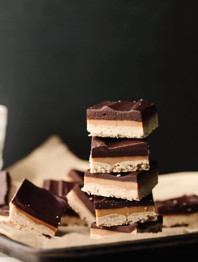 Vegan Peanut Butter Chocolate Shortbread Bars