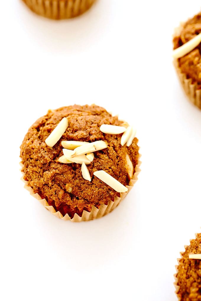 Vegan Apple Cinnamon Almond Muffins