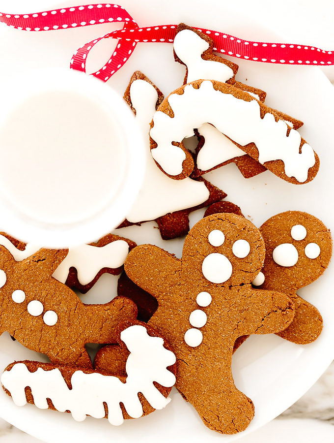 Vegan Gluten-Free Iced Gingerbread Cookies