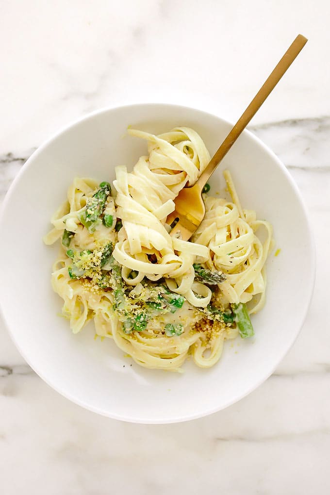 Vegan Creamy Spring Pea Asparagus Pasta