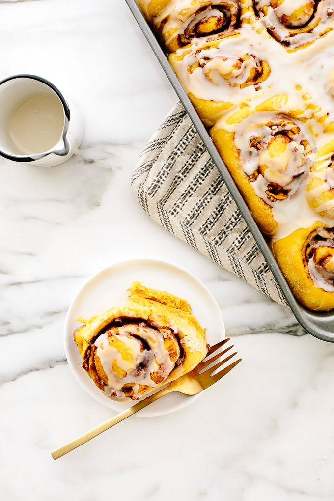 Vegan Pumpkin Pecan Cinnamon Rolls