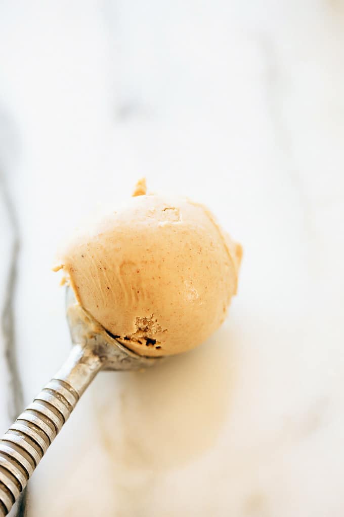 Vegan No-Churn Eggnog Ice Cream