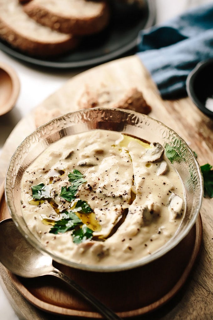 Vegan Creamy Cauliflower Mushroom Soup