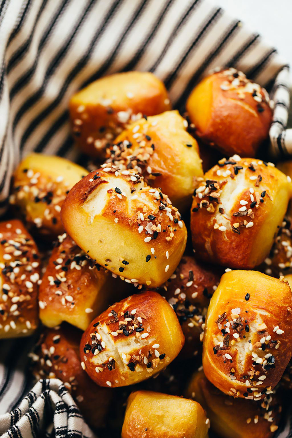 Everything Bagel Soft Pretzel Bites