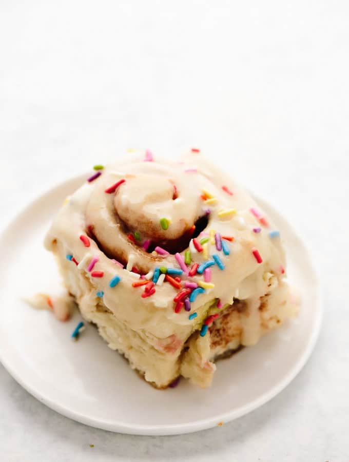 Vegan Funfetti Cinnamon Rolls